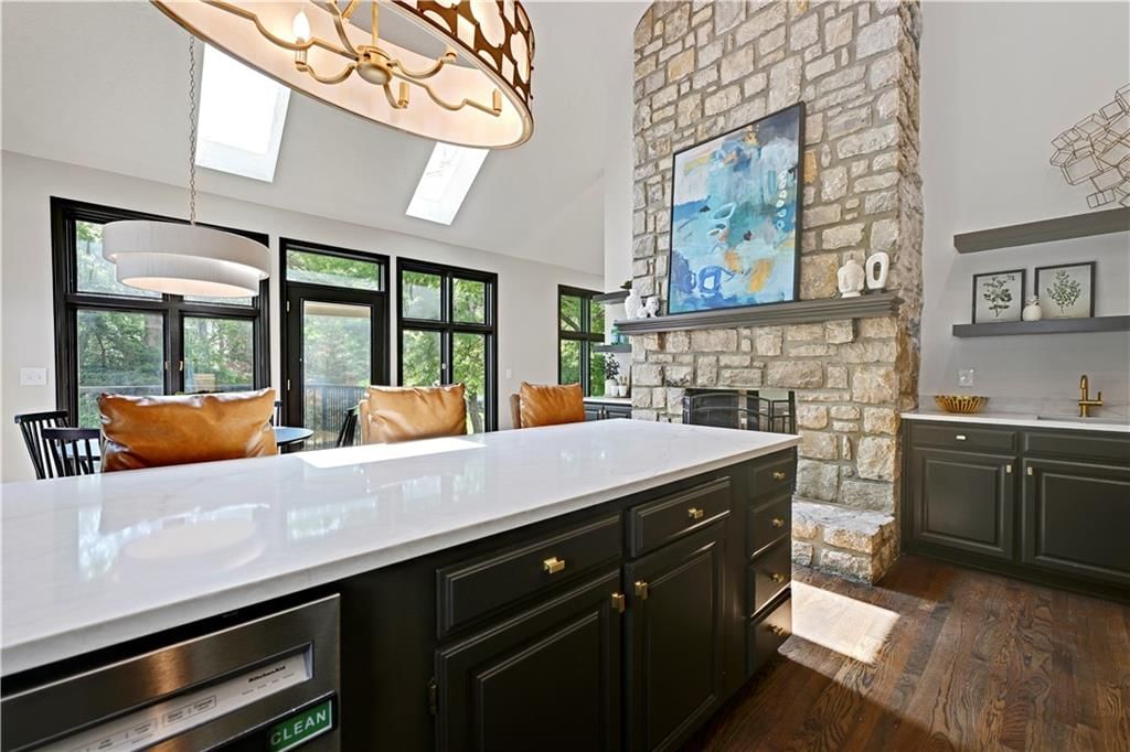 13037 Catalina Street — photo 13