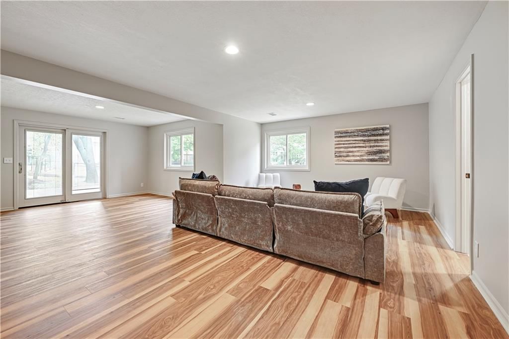 13037 Catalina Street — photo 42