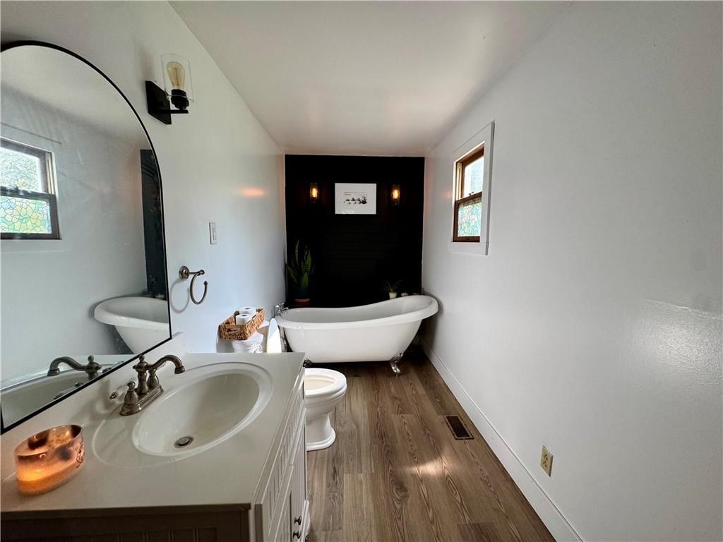 618 E Maple Street — photo 7