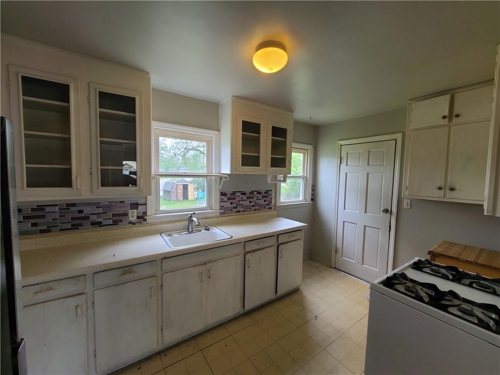 103 Grant Drive — photo 5
