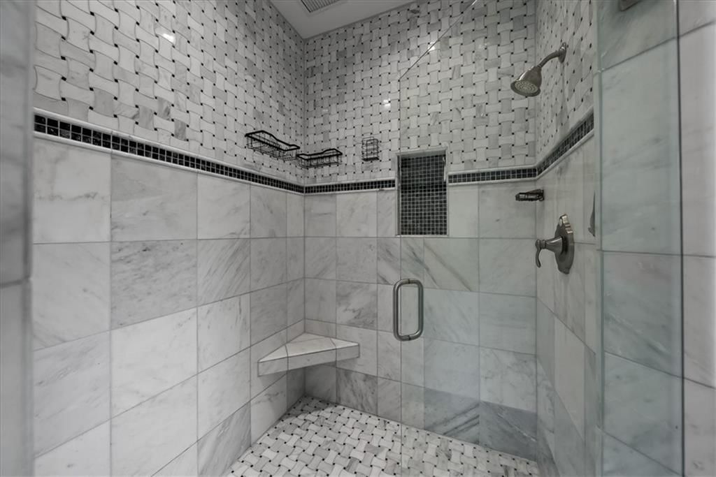 105 SW 15th Street — photo 41