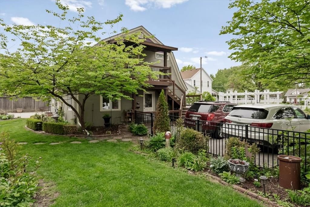 105 SW 15th Street — photo 57