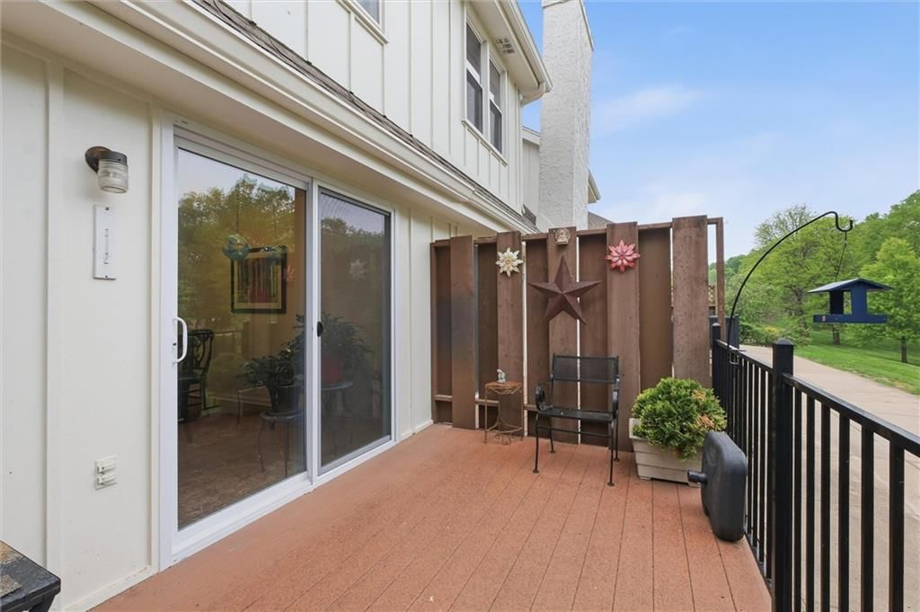 70 Woodbridge Lane — photo 28