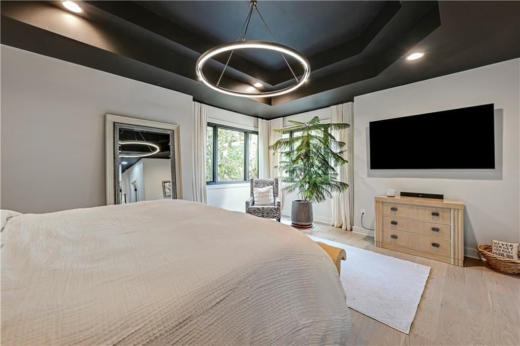 5703 W 128th Street — photo 33