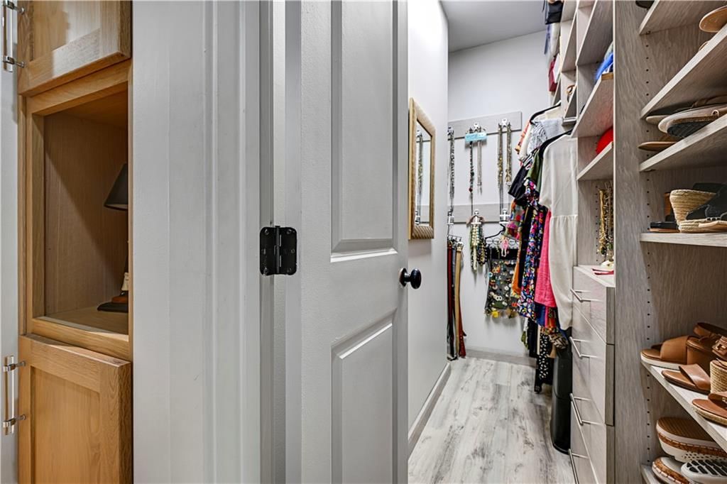 5703 W 128th Street — photo 35