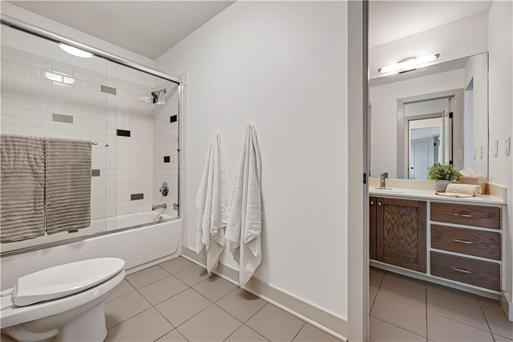 5703 W 128th Street — photo 40