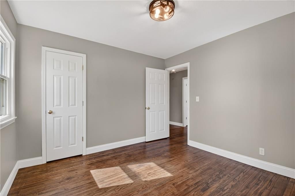 1901 Crestwood Drive — photo 19