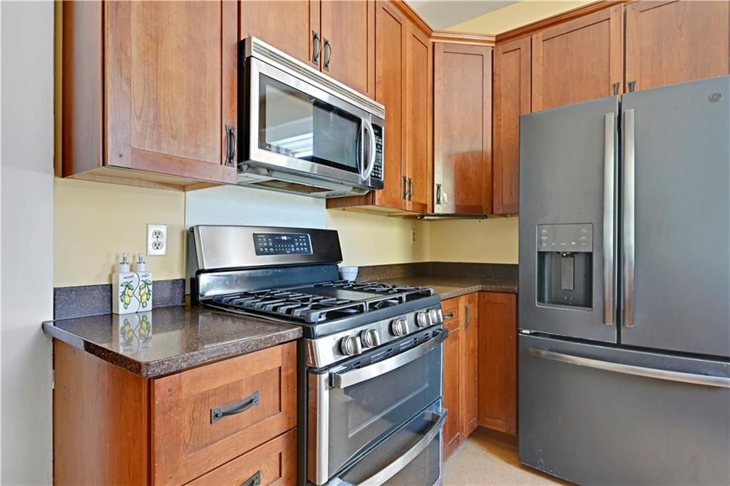221 W Front Street — photo 17