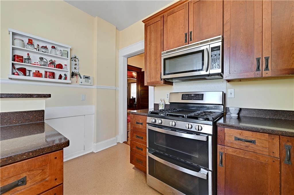 221 W Front Street — photo 18