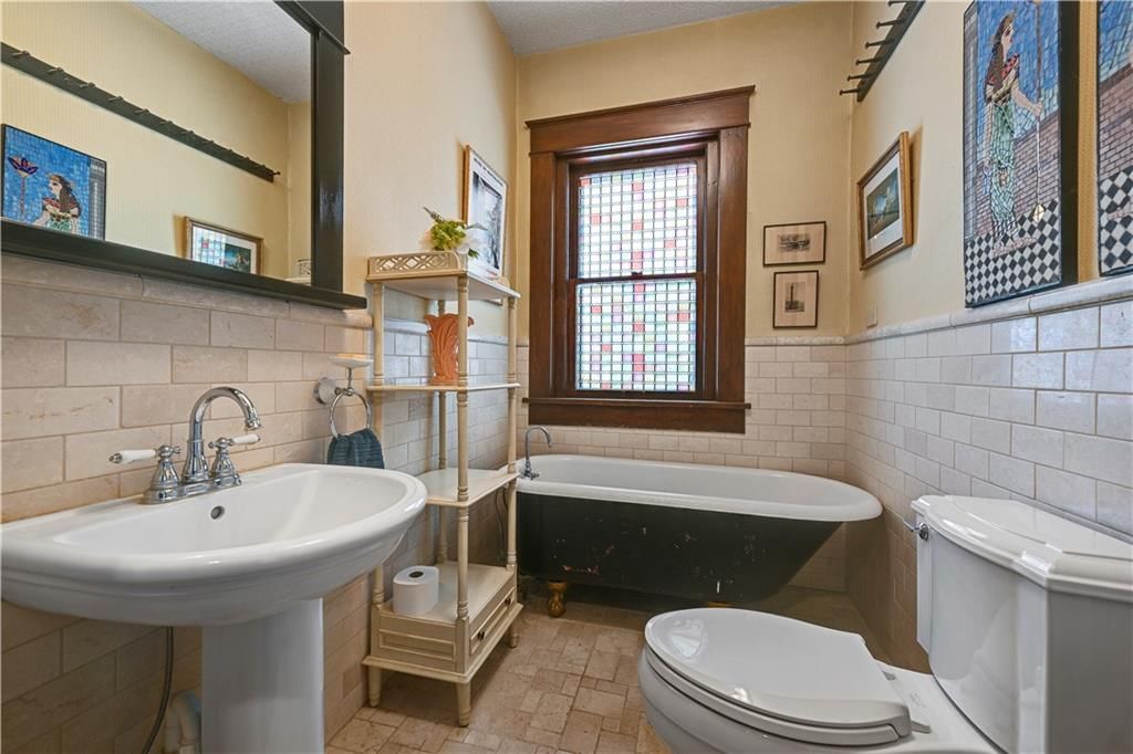 221 W Front Street — photo 19