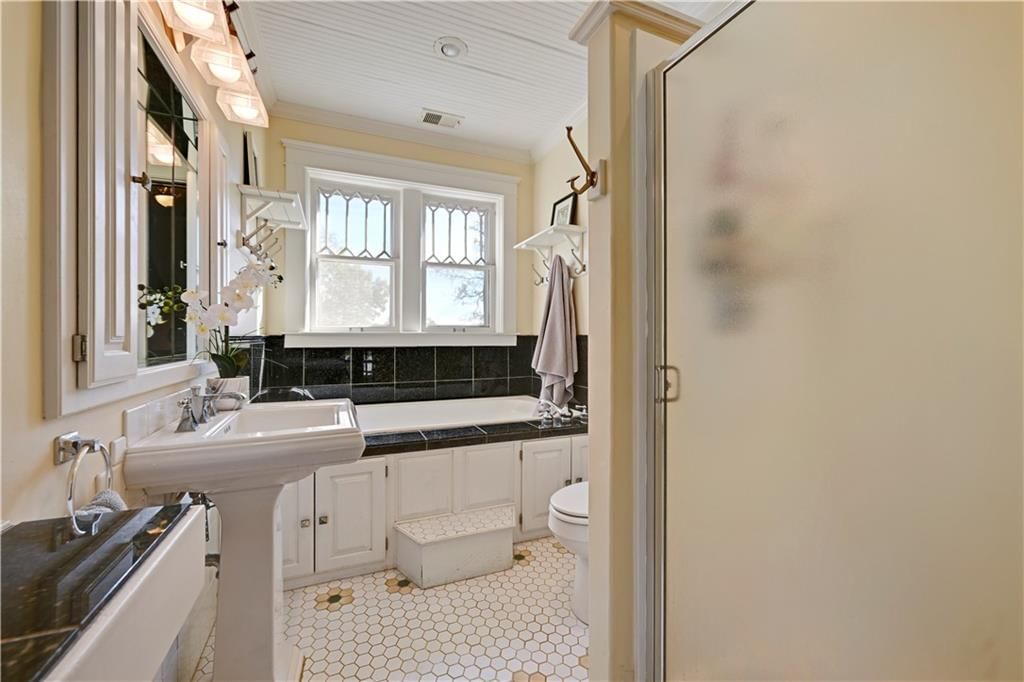 221 W Front Street — photo 27