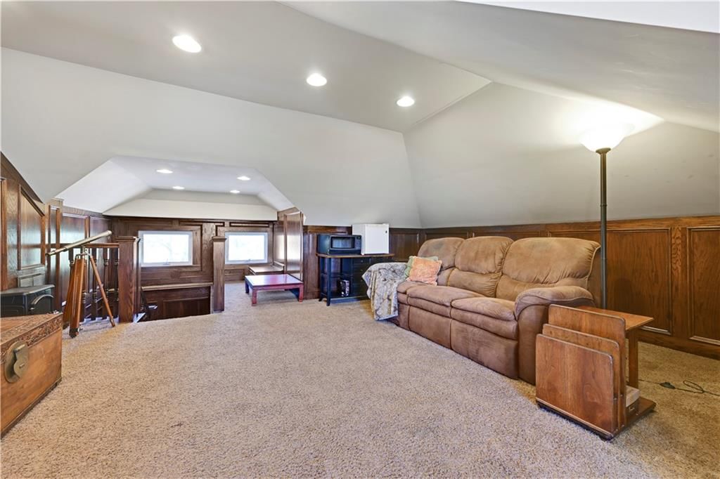 221 W Front Street — photo 30