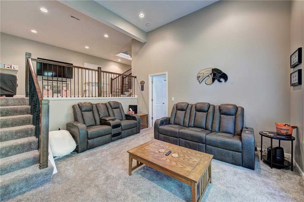 419 E 166th Court — photo 29