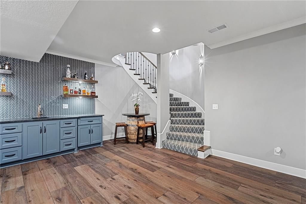 2604 W 162nd Terrace — photo 48