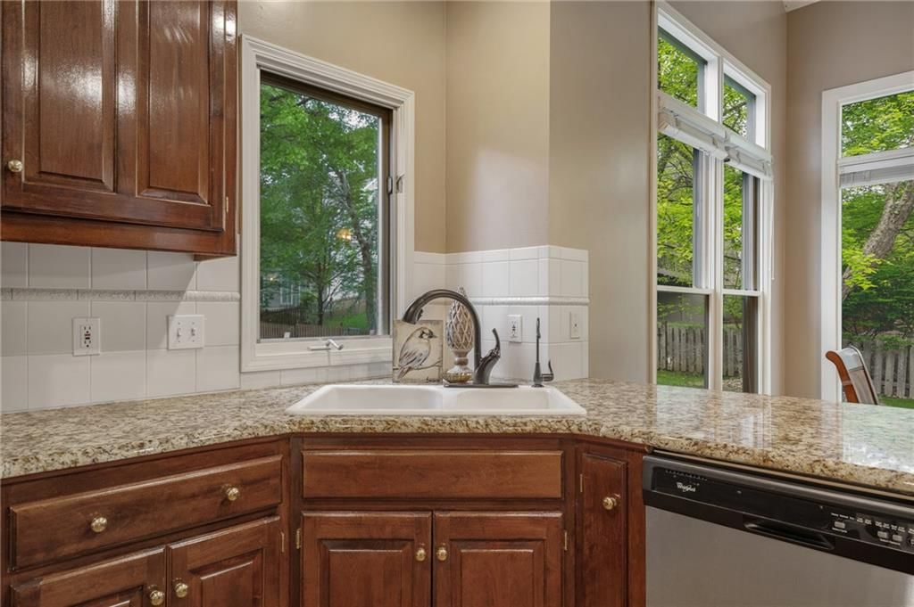 13201 Ballentine Street — photo 20