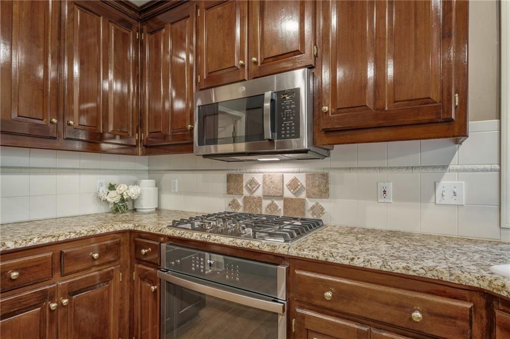 13201 Ballentine Street — photo 22