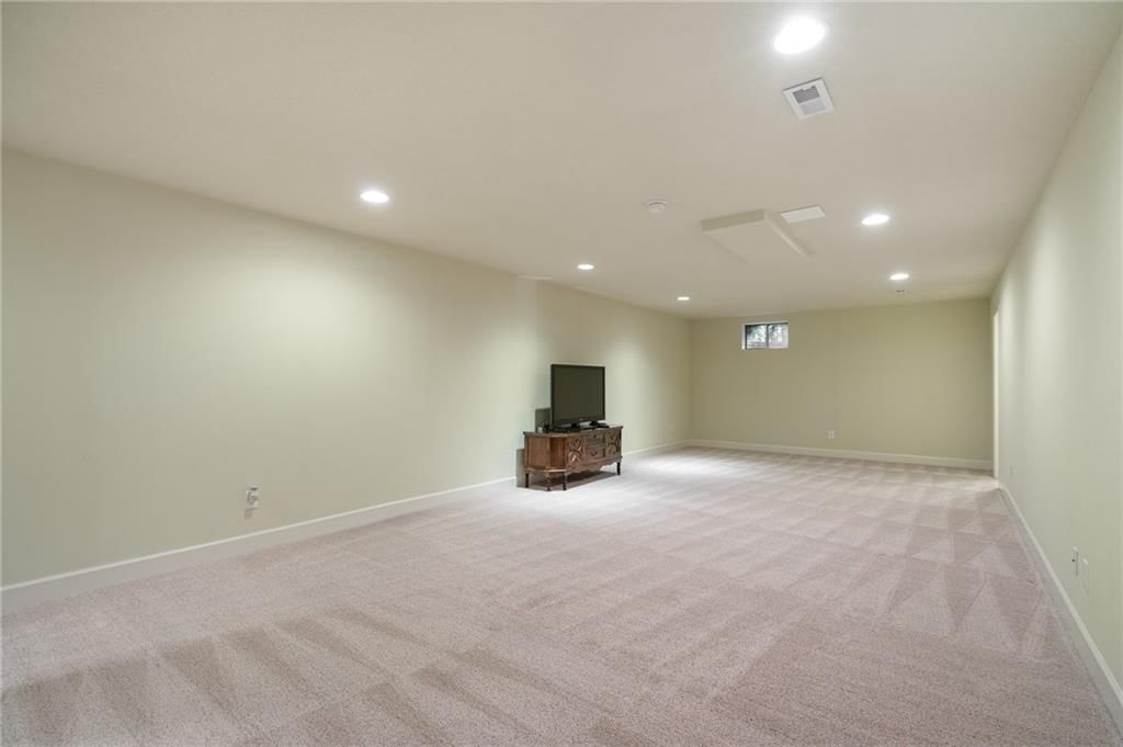 13201 Ballentine Street — photo 48
