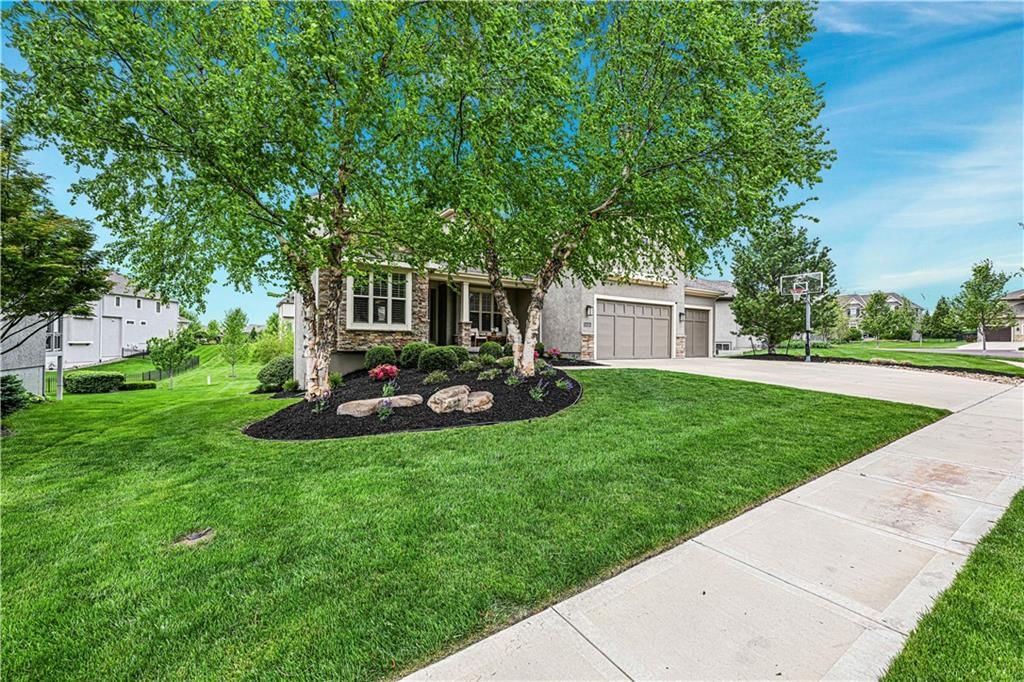 16816 Stearns Street — photo 3