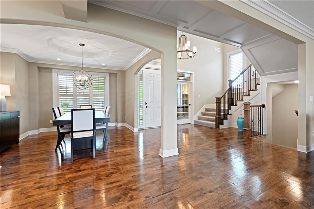 16816 Stearns Street — photo 8