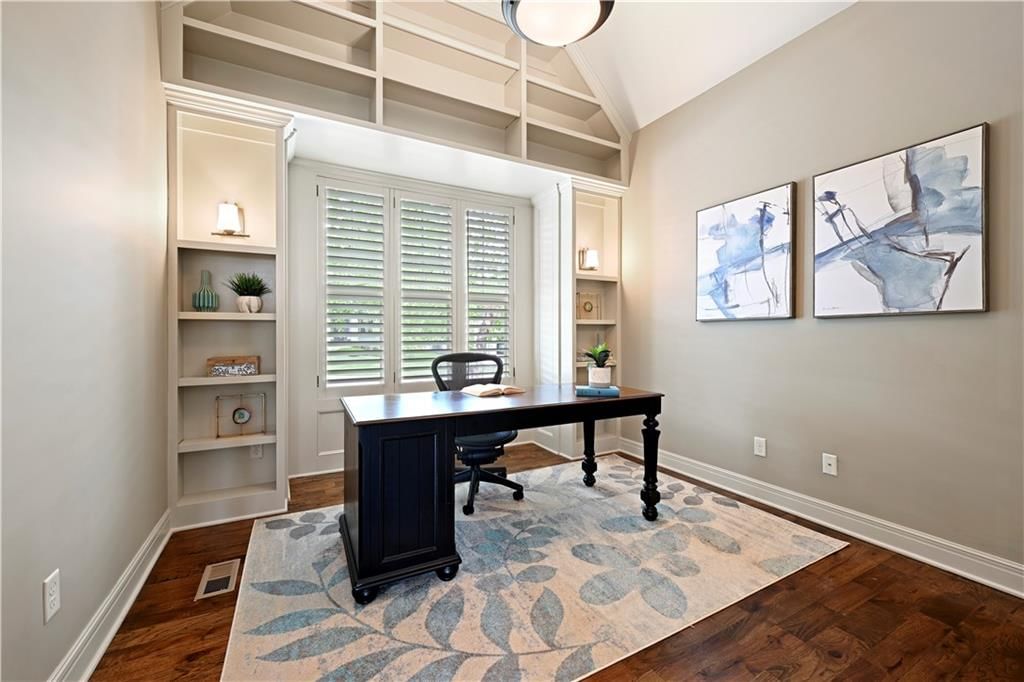 16816 Stearns Street — photo 10