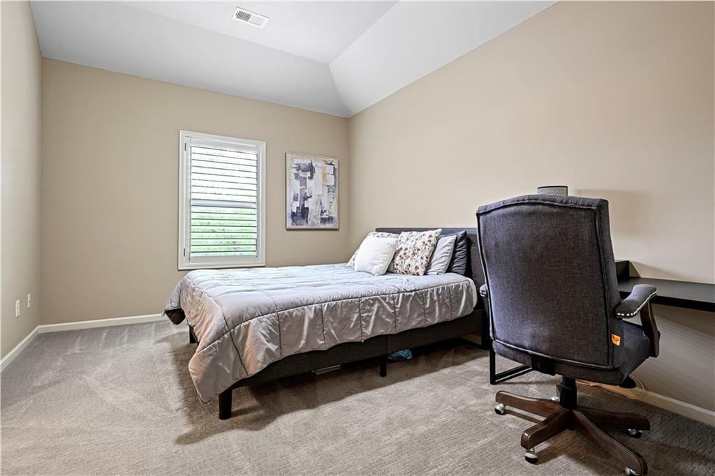 16816 Stearns Street — photo 33