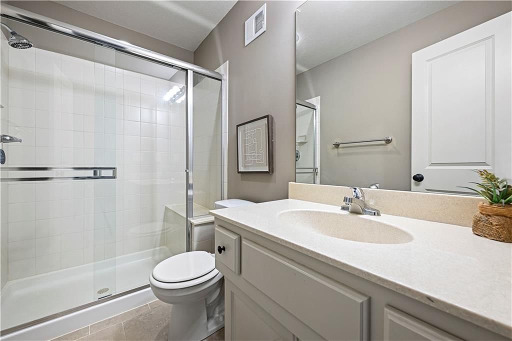 16816 Stearns Street — photo 36