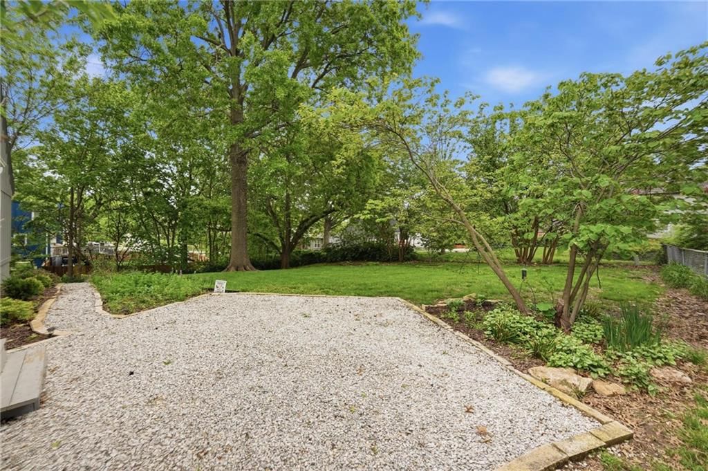 11921 W 99th Street — photo 39