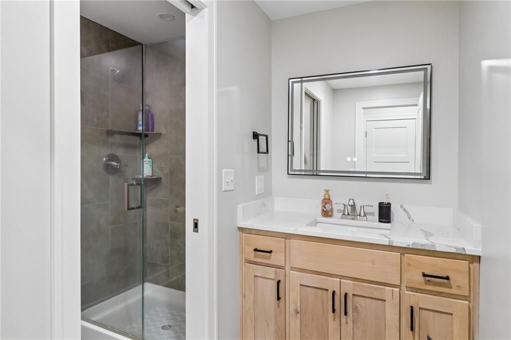 546 N Oakwood Lane — photo 28