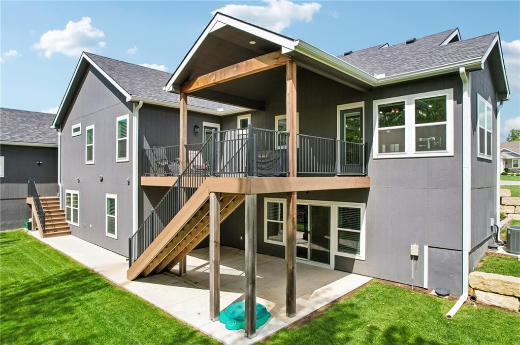 546 N Oakwood Lane — photo 30