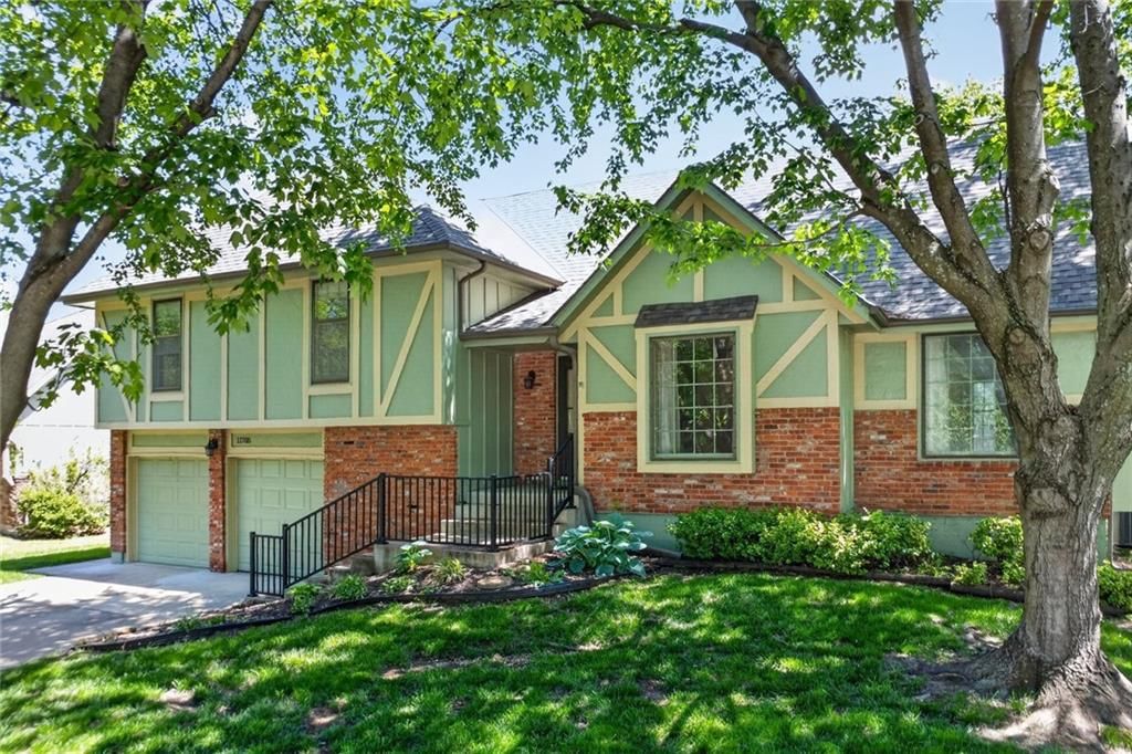 11705 Grant Street — photo 2