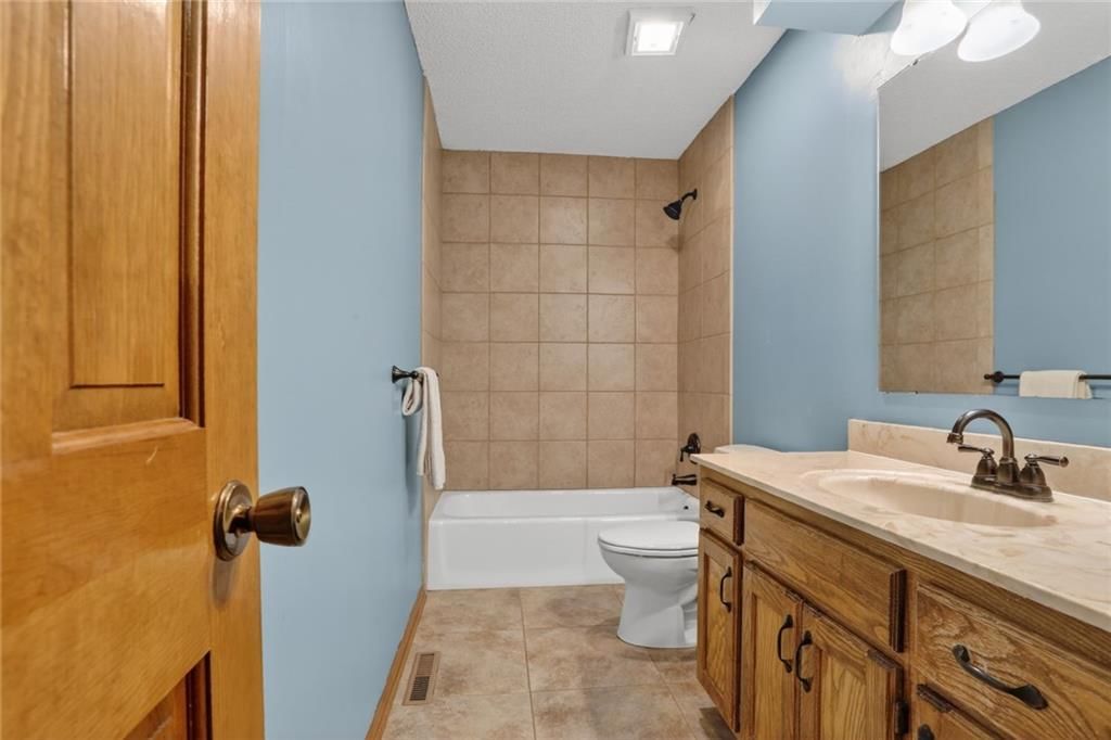 11705 Grant Street — photo 17