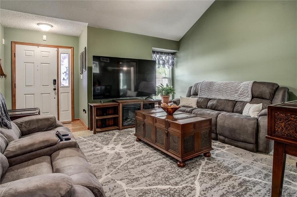 5005 NW Nantucket Drive — photo 4