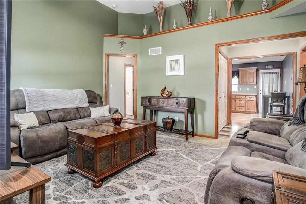 5005 NW Nantucket Drive — photo 5
