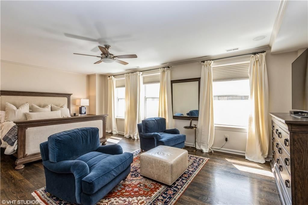 229 Ward Parkway — photo 17