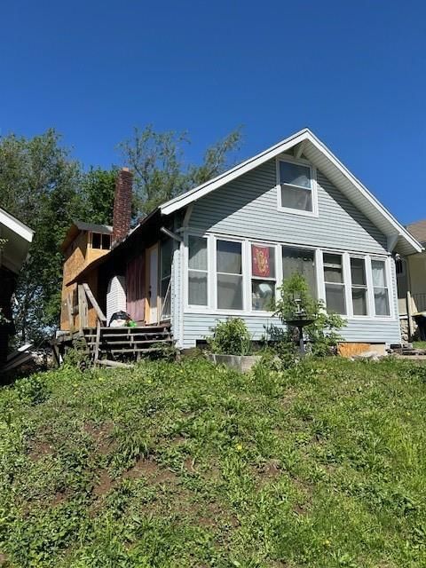 4930 Woodland Avenue — photo 2