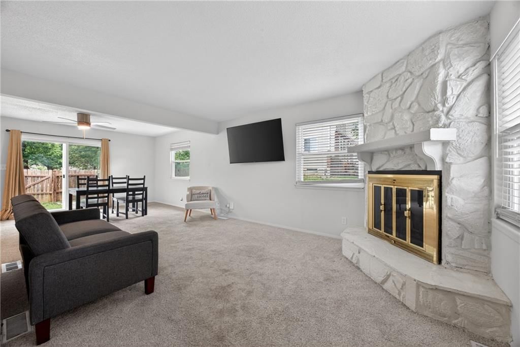 7189 NW Chapel Woods Lane — photo 4