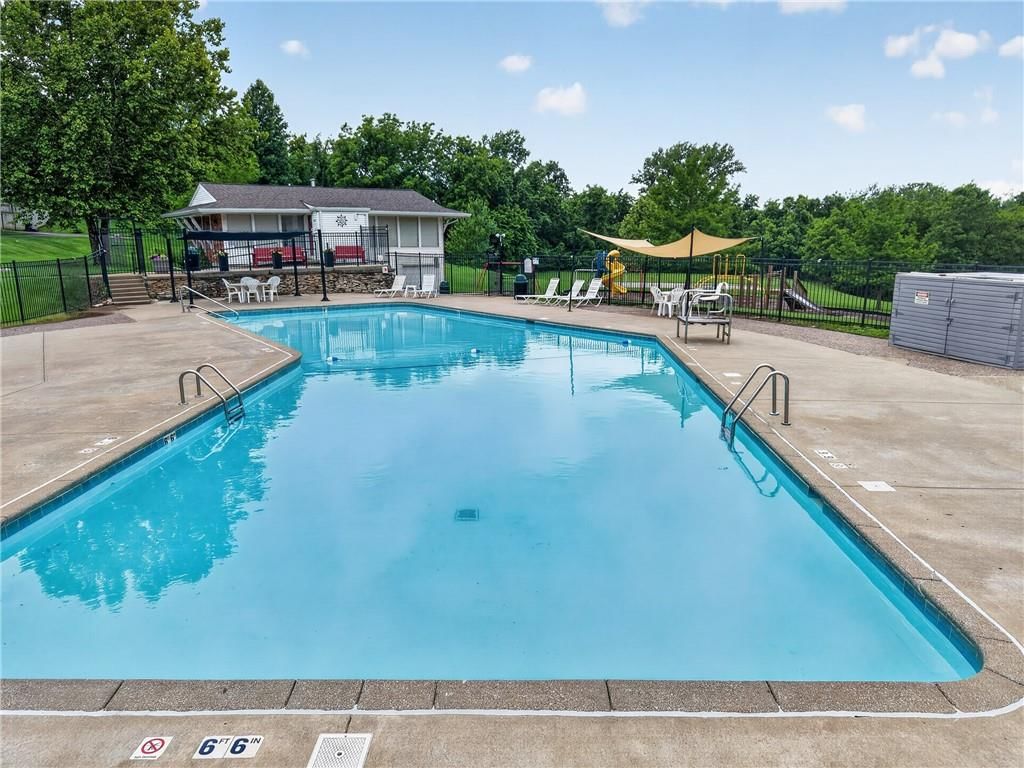 7189 NW Chapel Woods Lane — photo 41