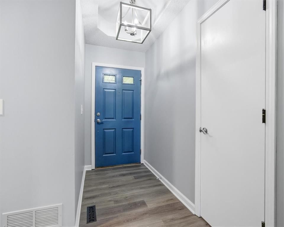 6816 Jason Smith Court — photo 4