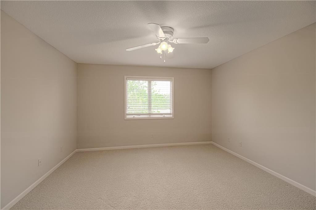 7226 W 144th Terrace — photo 24