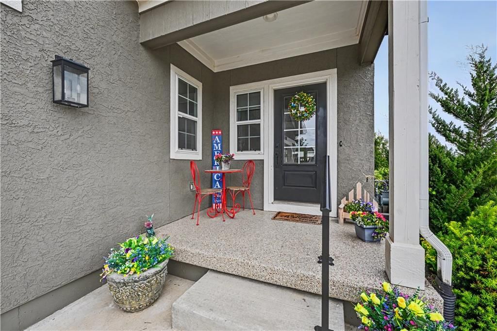 21909 W 82nd Terrace — photo 6