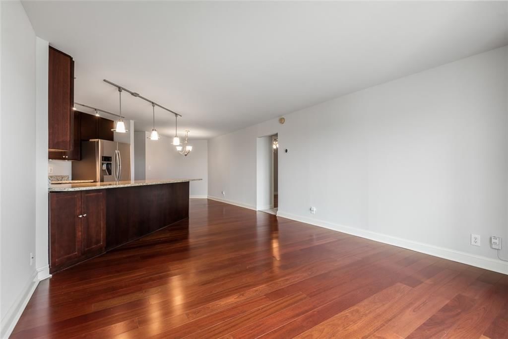 3838 Rainbow Boulevard — photo 11