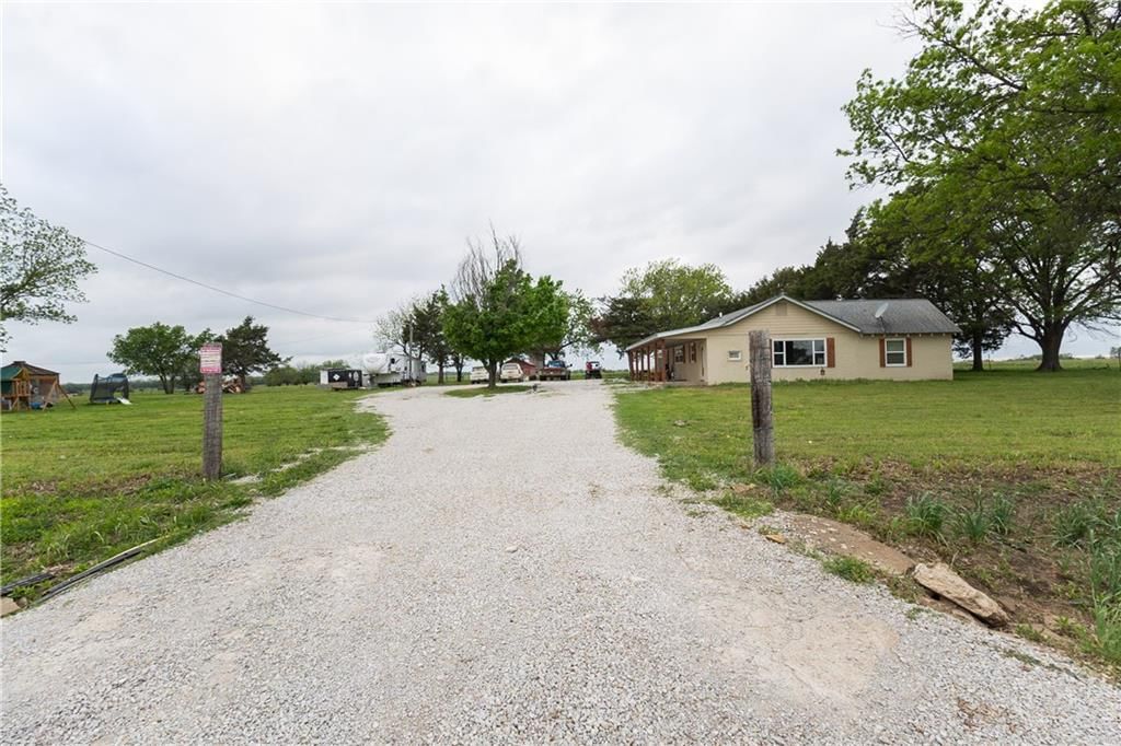 5831 CR 5900 Road — photo 31