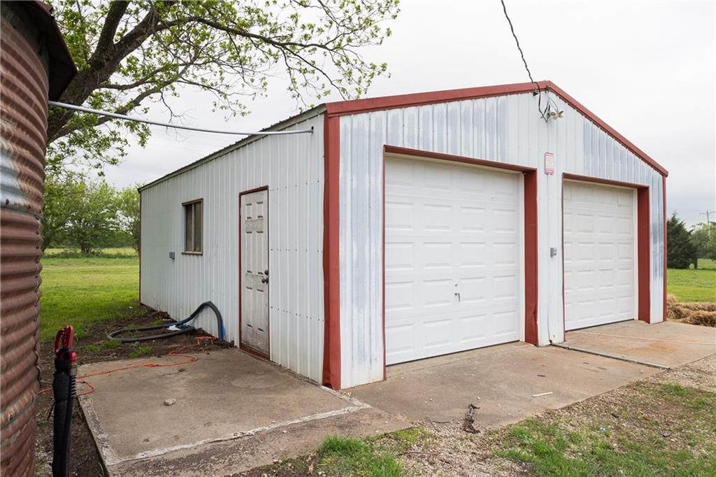 5831 CR 5900 Road — photo 35