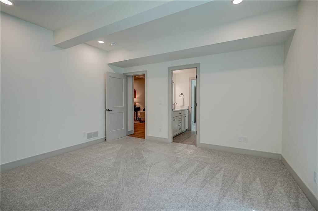 10 Red Fox Circle — photo 47