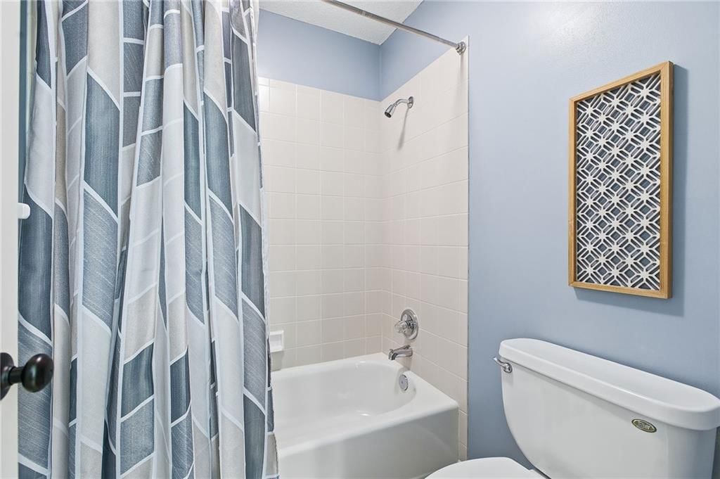 4701 NE 60th Terrace — photo 30