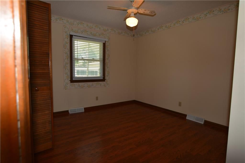 1102 Halsey Terrace — photo 18