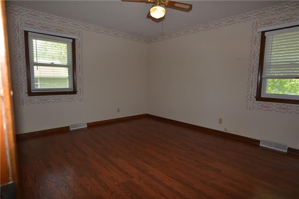 1102 Halsey Terrace — photo 19