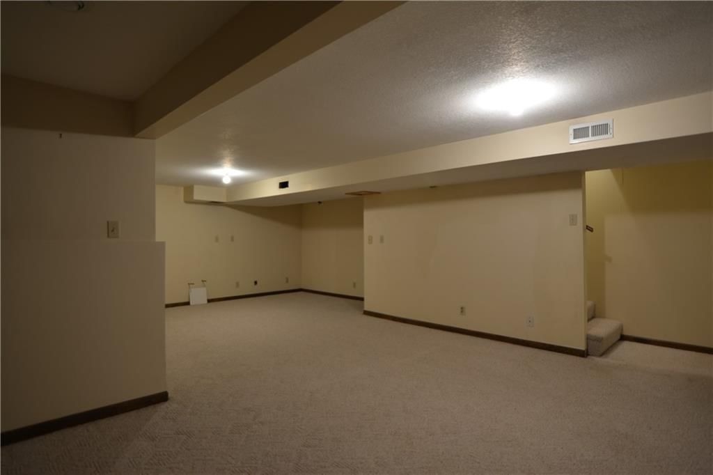 1102 Halsey Terrace — photo 22