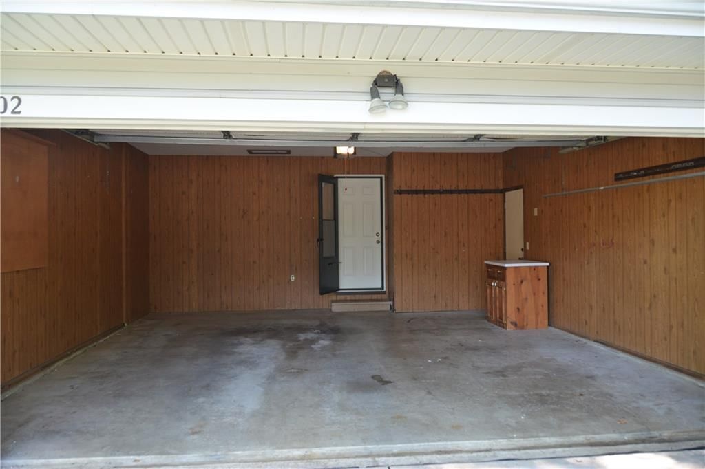 1102 Halsey Terrace — photo 25