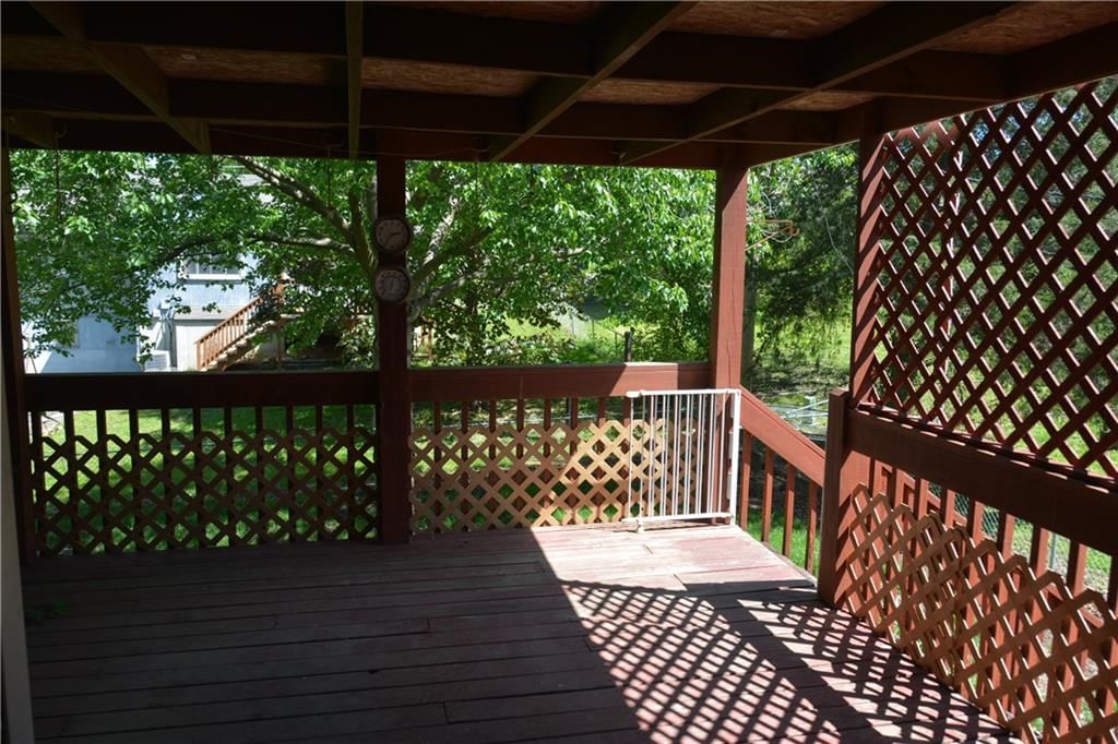 1102 Halsey Terrace — photo 31